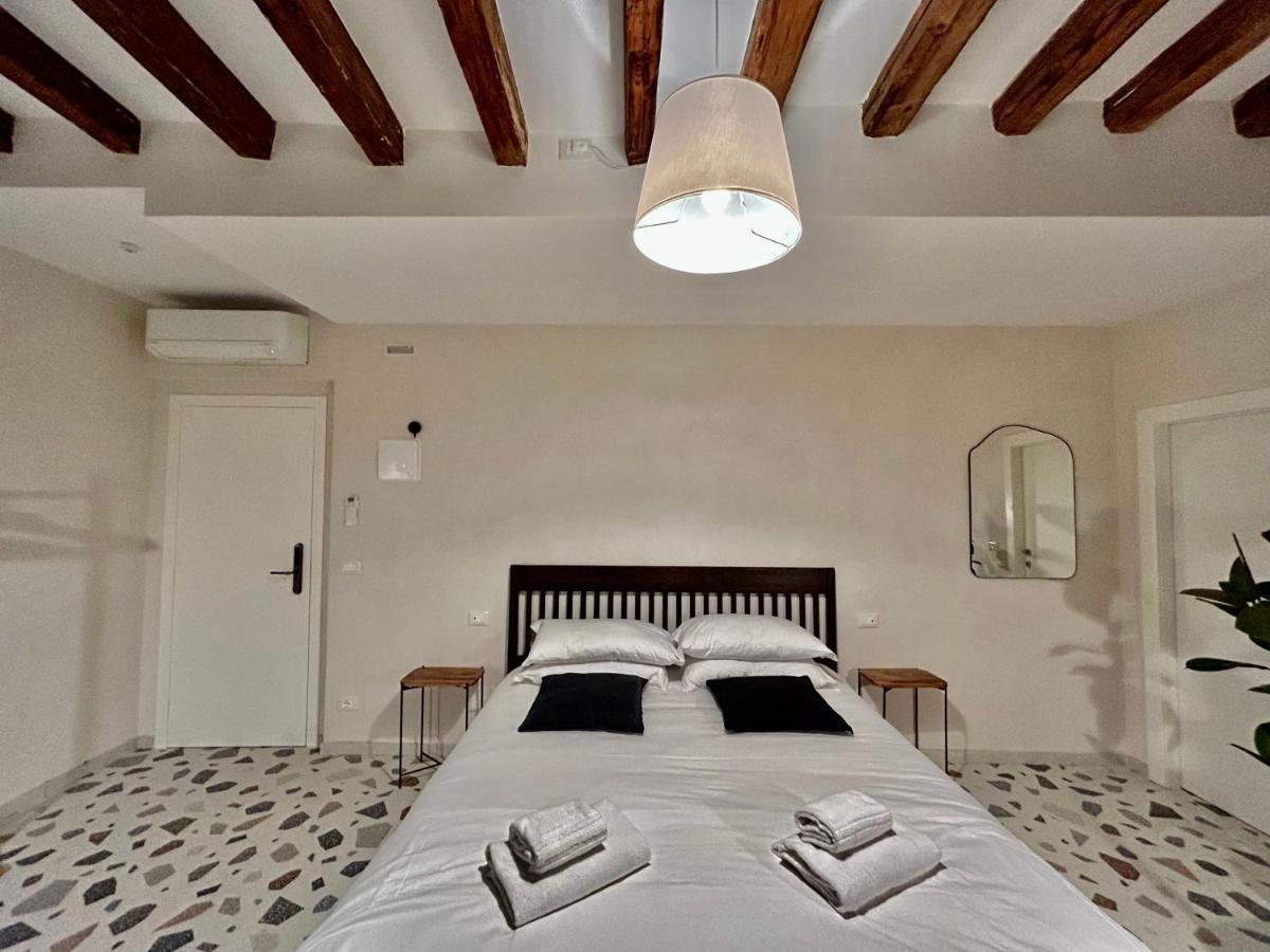 Farini Suites Wi-Fi Venedig Eksteriør billede