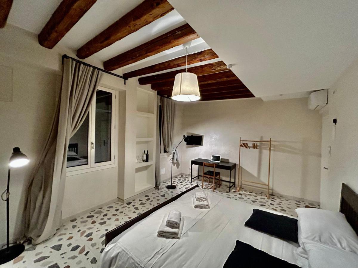 Farini Suites Wi-Fi Venedig Eksteriør billede
