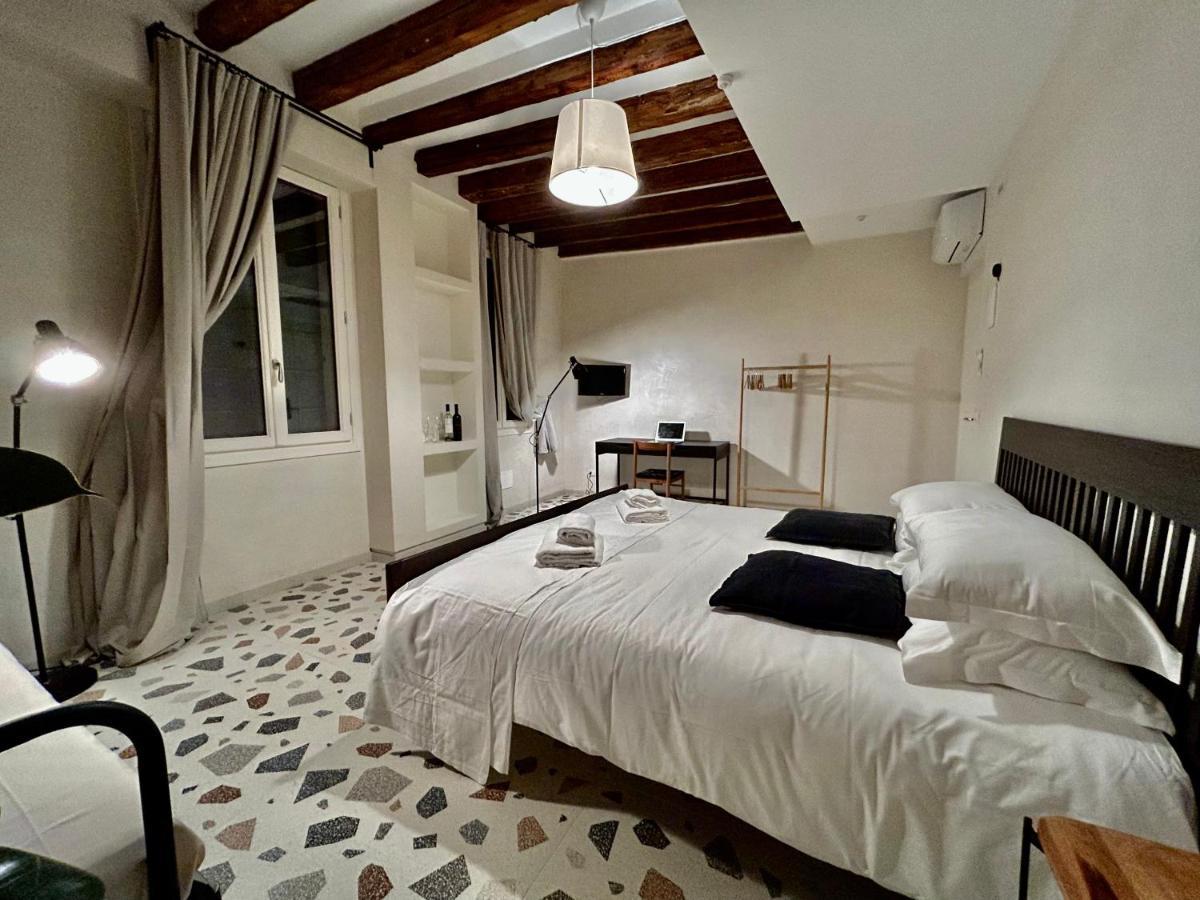 Farini Suites Wi-Fi Venedig Eksteriør billede