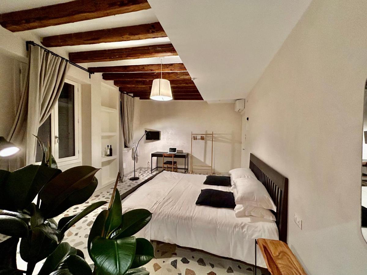 Farini Suites Wi-Fi Venedig Eksteriør billede