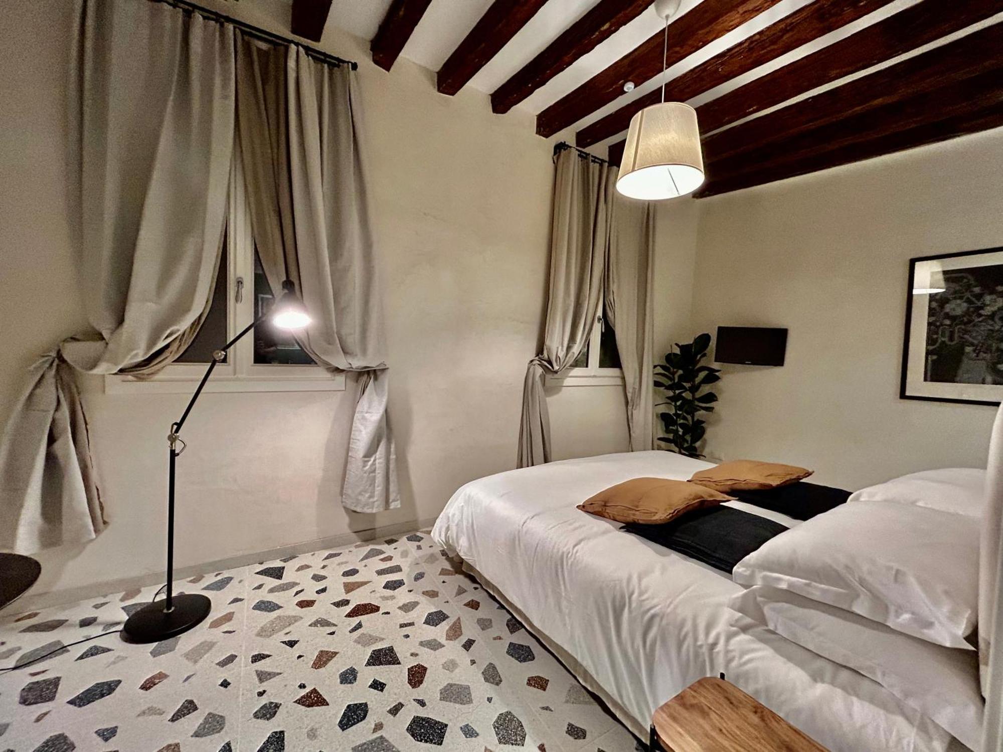 Farini Suites Wi-Fi Venedig Eksteriør billede