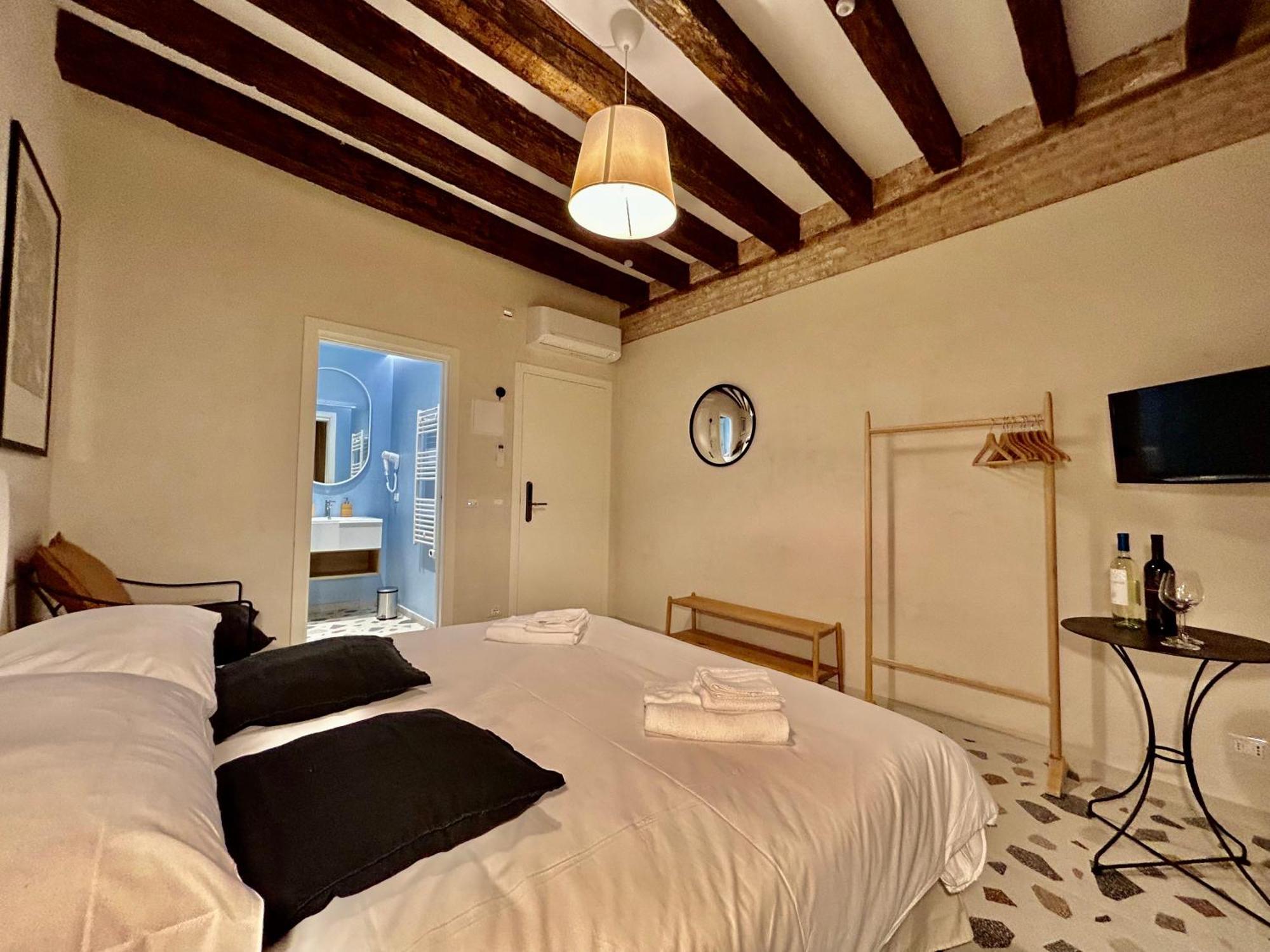 Farini Suites Wi-Fi Venedig Eksteriør billede